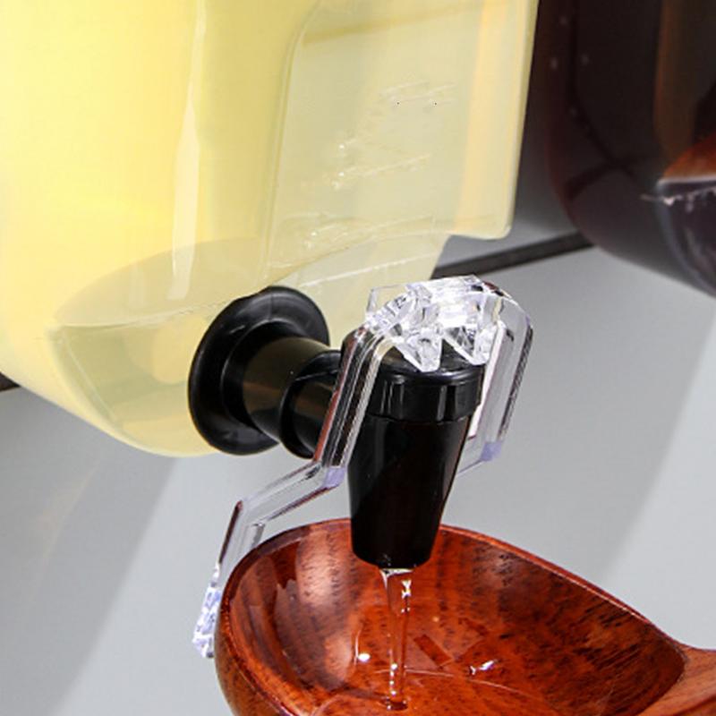 Dispenser per aceto e olio Con - Kitchen Bank recensione e prezzo
